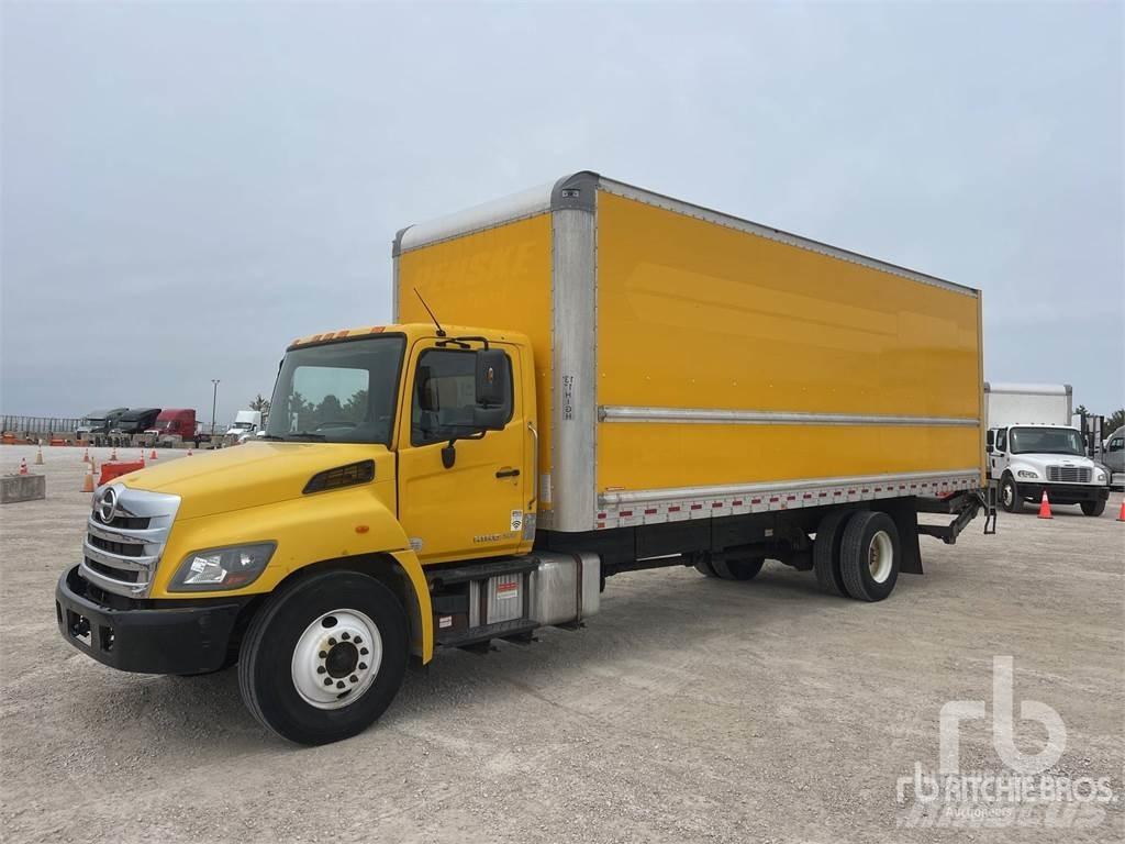 Hino 268 Изотермический фургон
