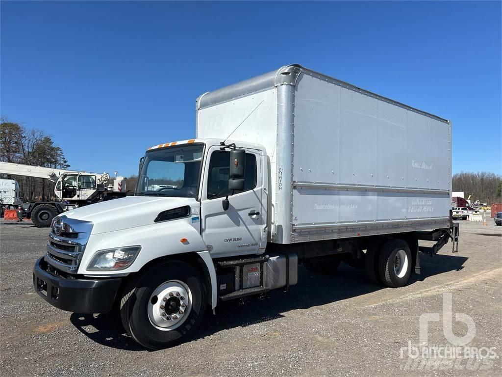 Hino 268 Изотермический фургон