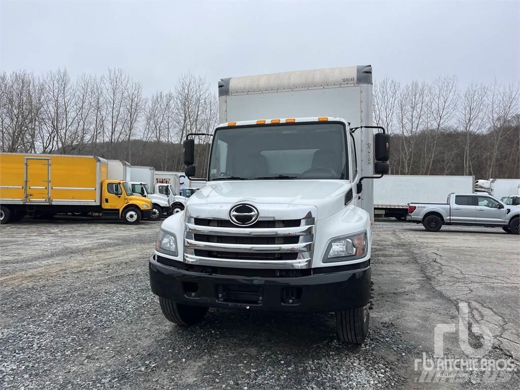 Hino 268 Изотермический фургон
