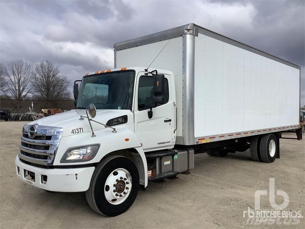 Hino 268 Изотермический фургон