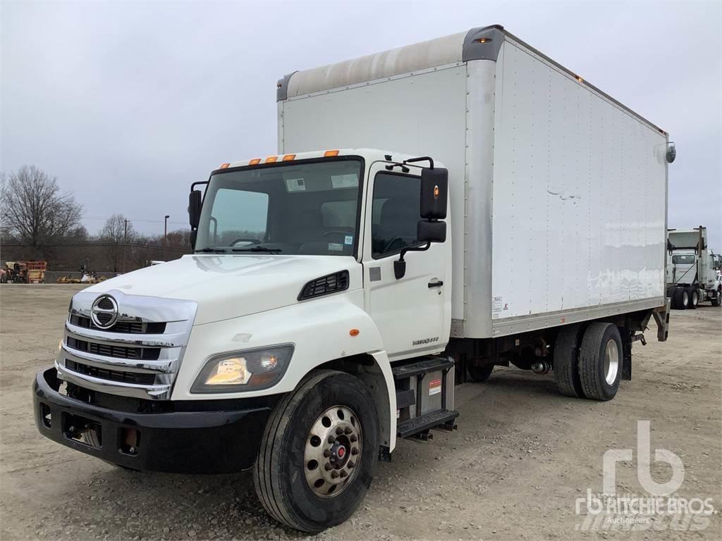 Hino 268 Изотермический фургон