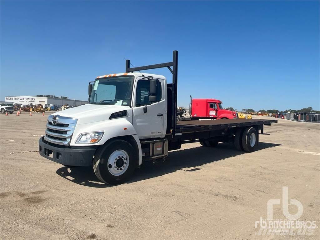 Hino 268 Грузовики-платформы/боковая разгрузка
