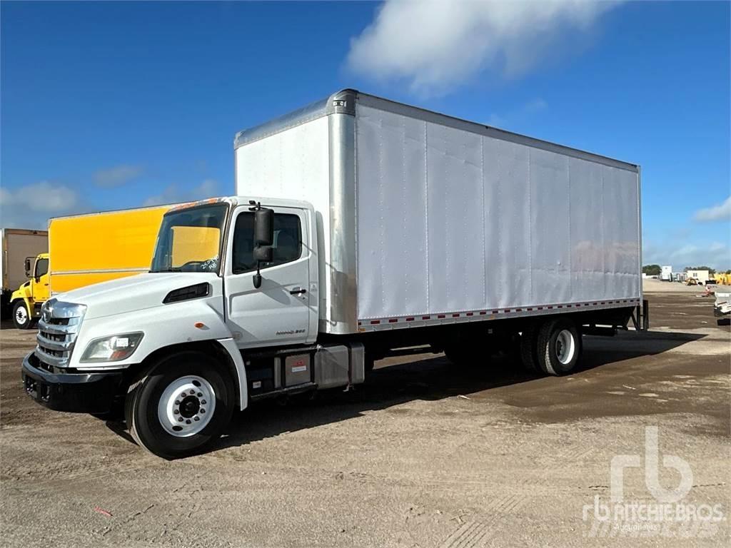 Hino 268 Изотермический фургон