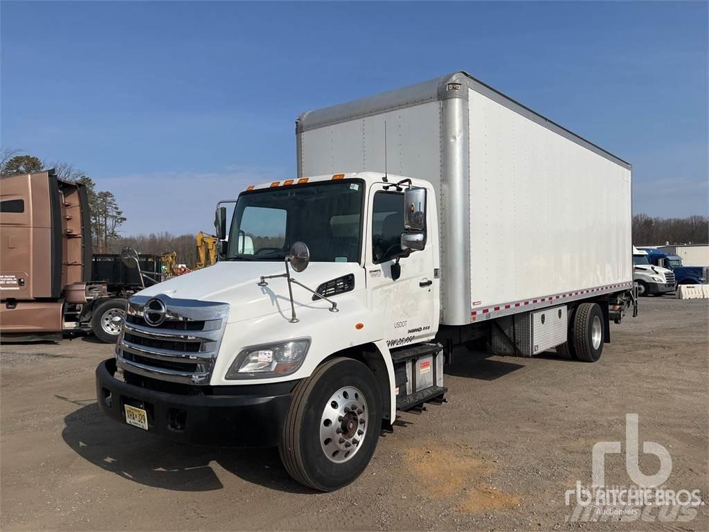 Hino 268 Изотермический фургон