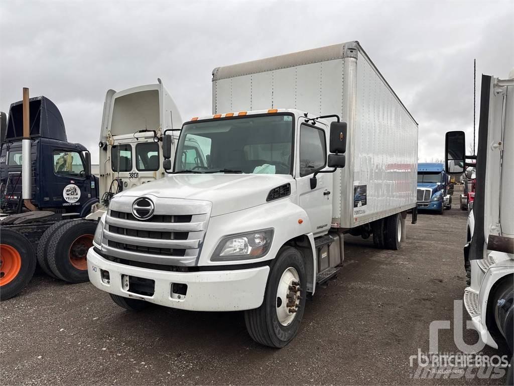 Hino 268 Изотермический фургон