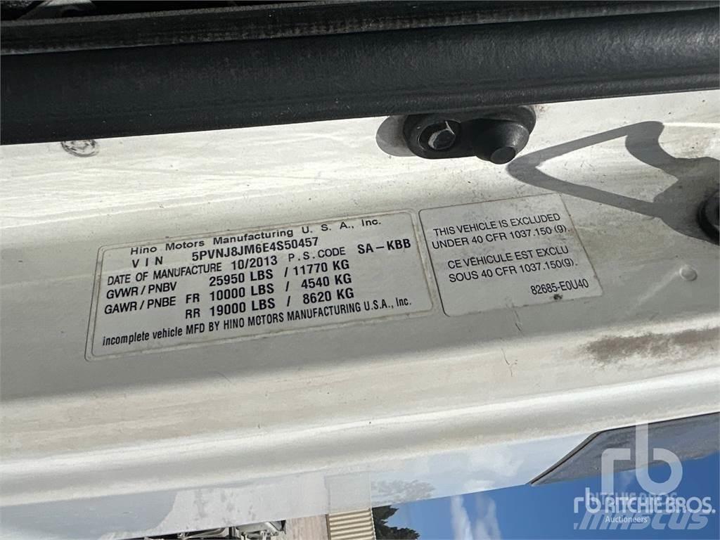 Hino 268 Шасси с кабиной