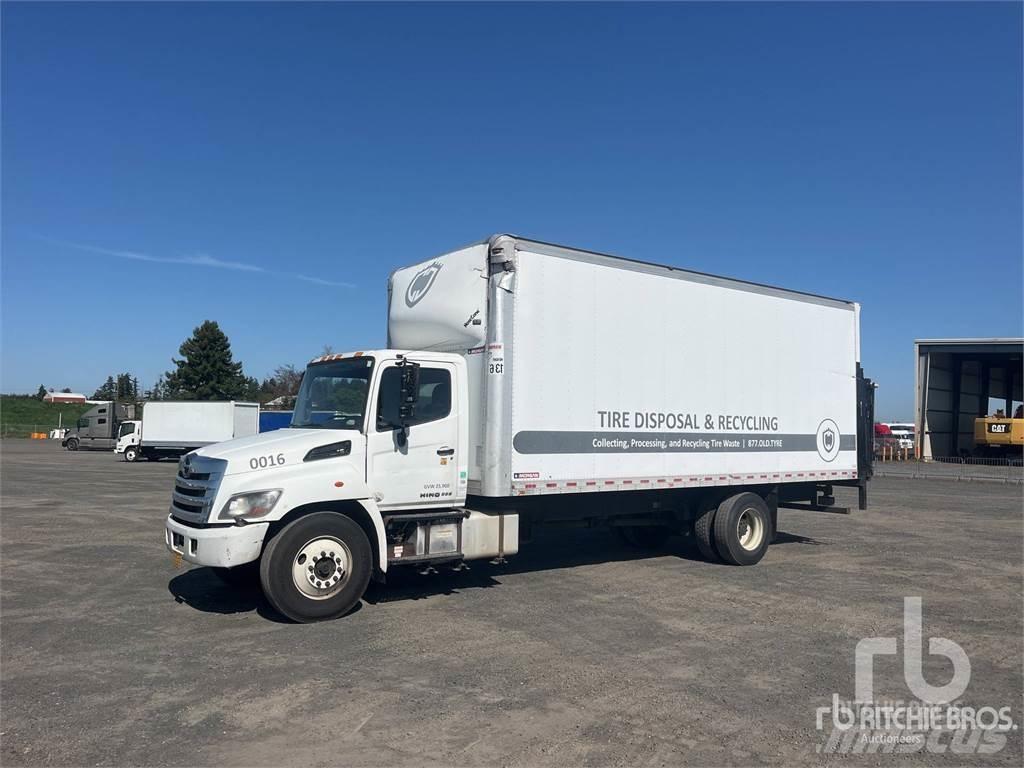 Hino 268 Изотермический фургон