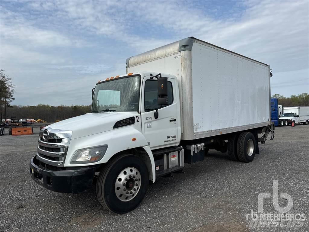 Hino 268 Изотермический фургон