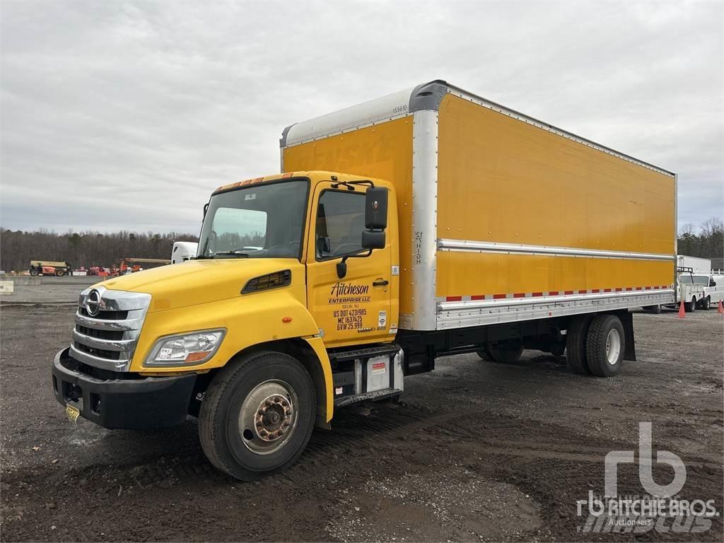 Hino 268 Изотермический фургон