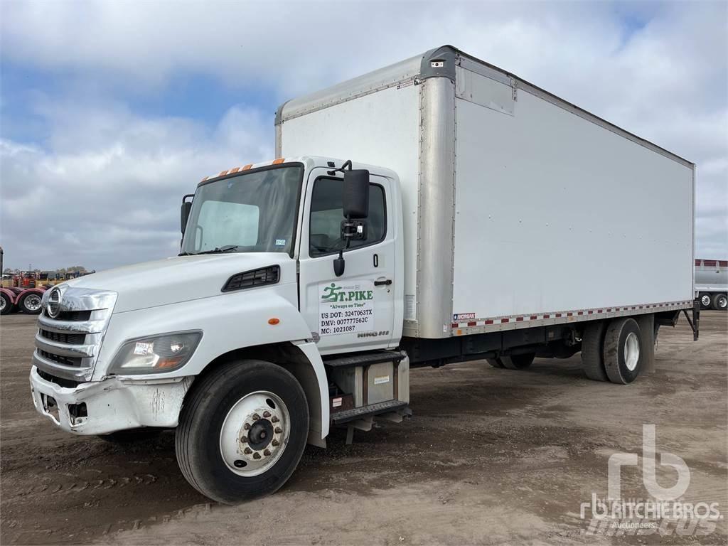 Hino 268 Изотермический фургон