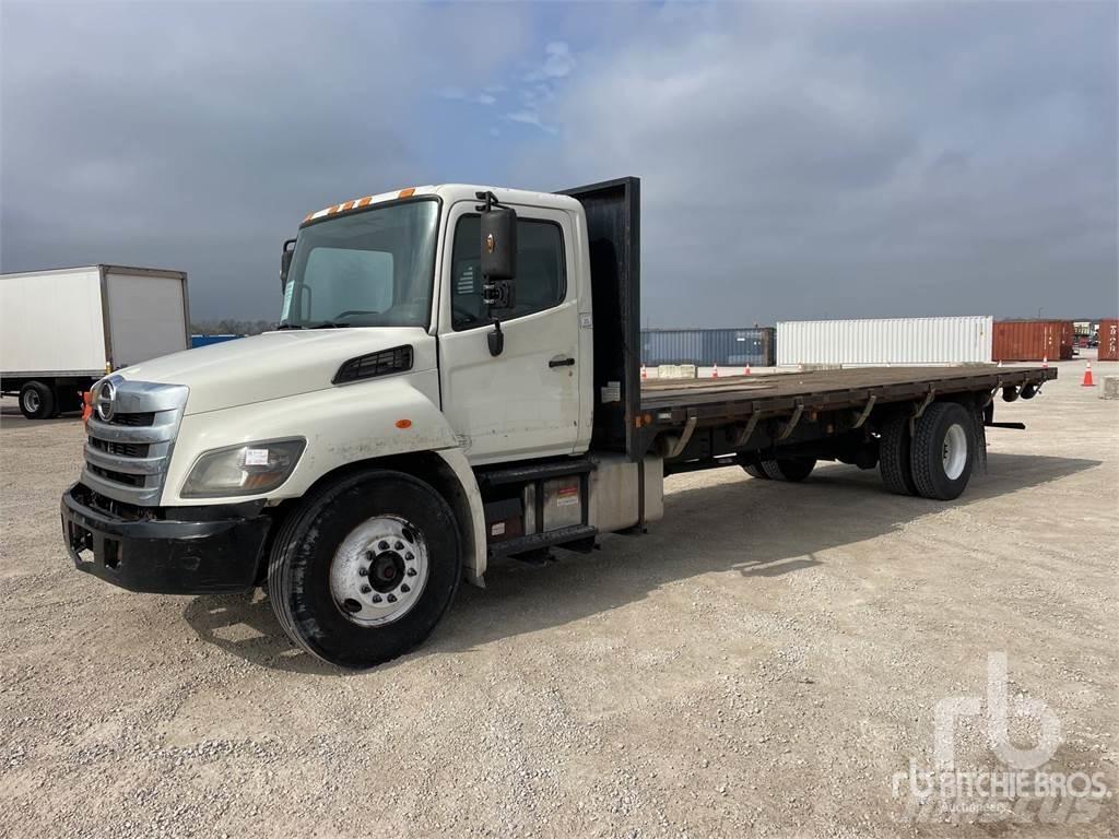 Hino 268 Грузовики-платформы/боковая разгрузка