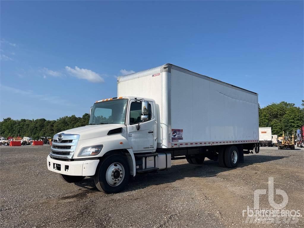 Hino 268 Изотермический фургон