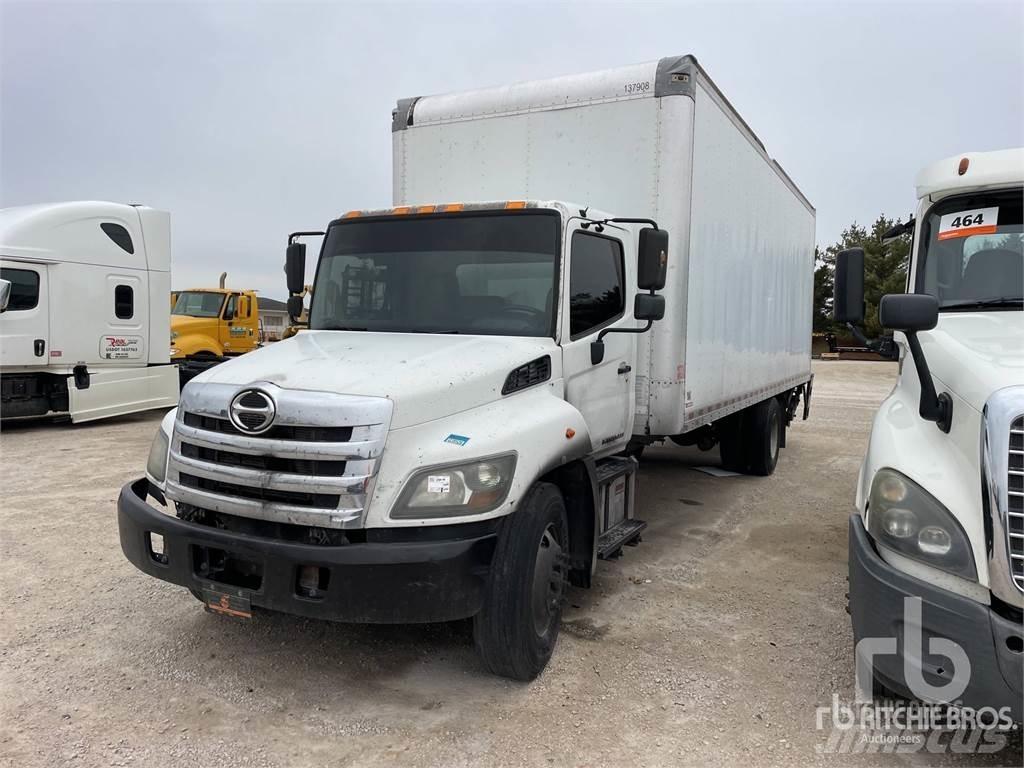 Hino 268 Изотермический фургон