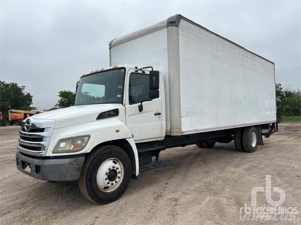 Hino 268 Изотермический фургон