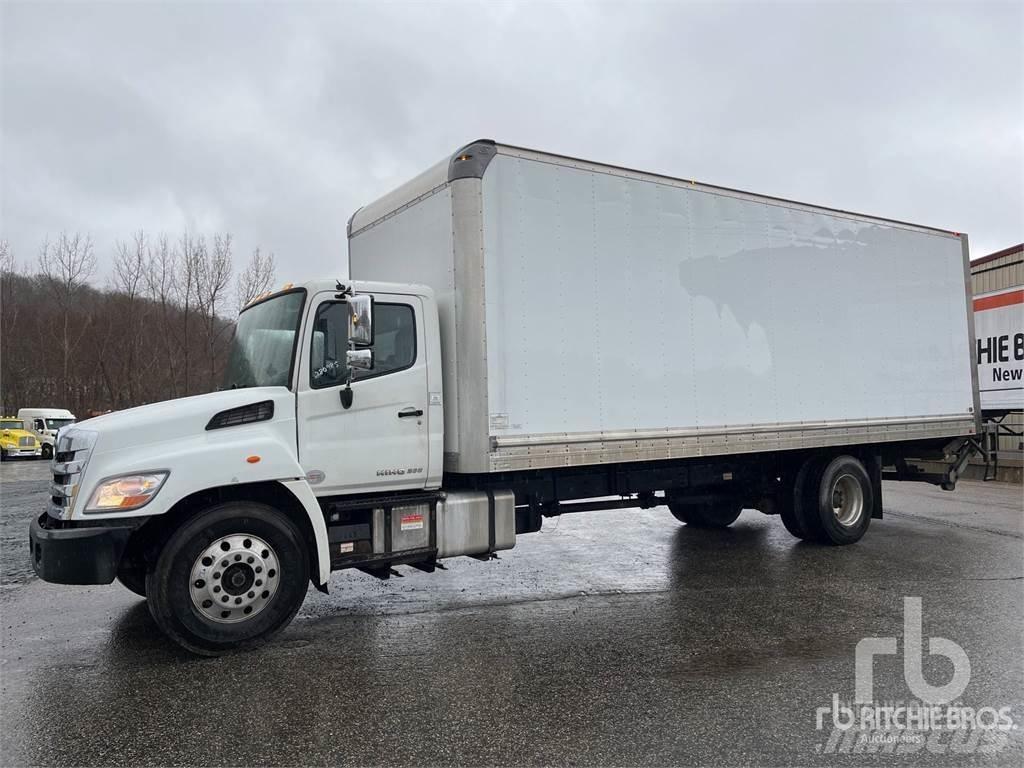 Hino 268 Изотермический фургон