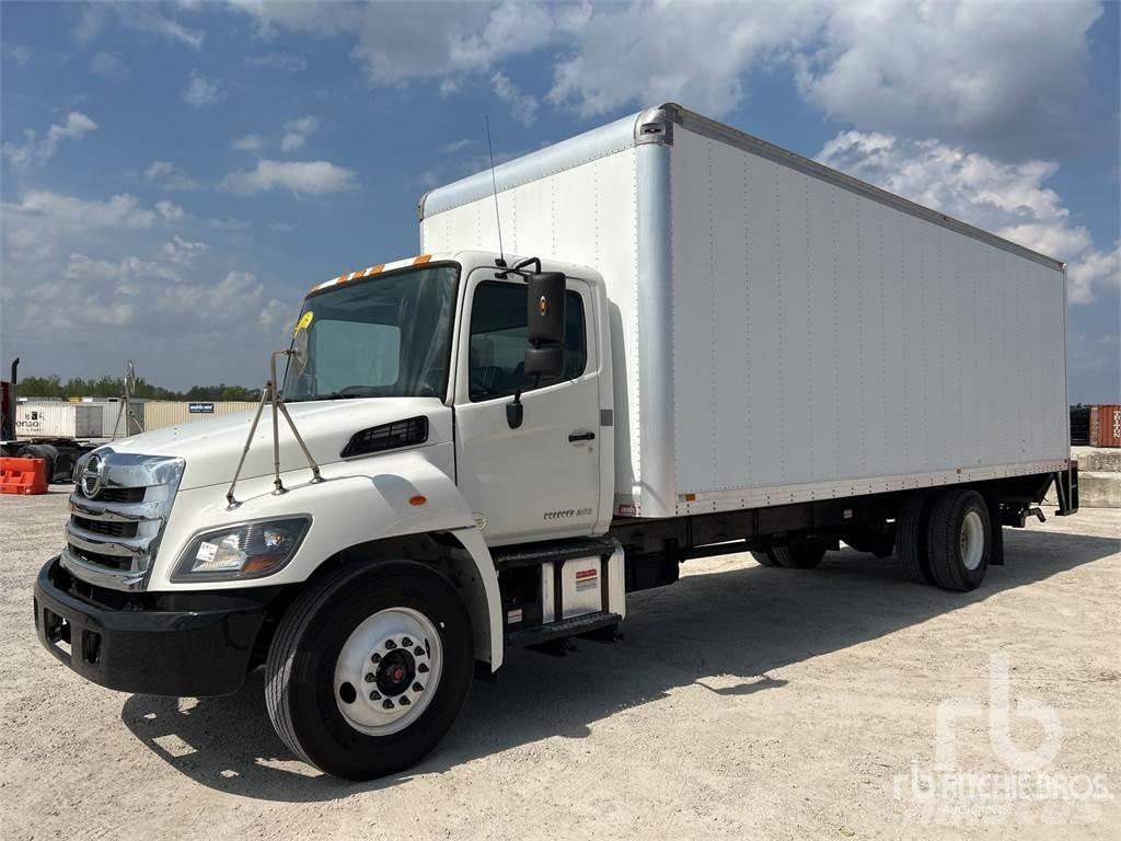 Hino 268 Изотермический фургон