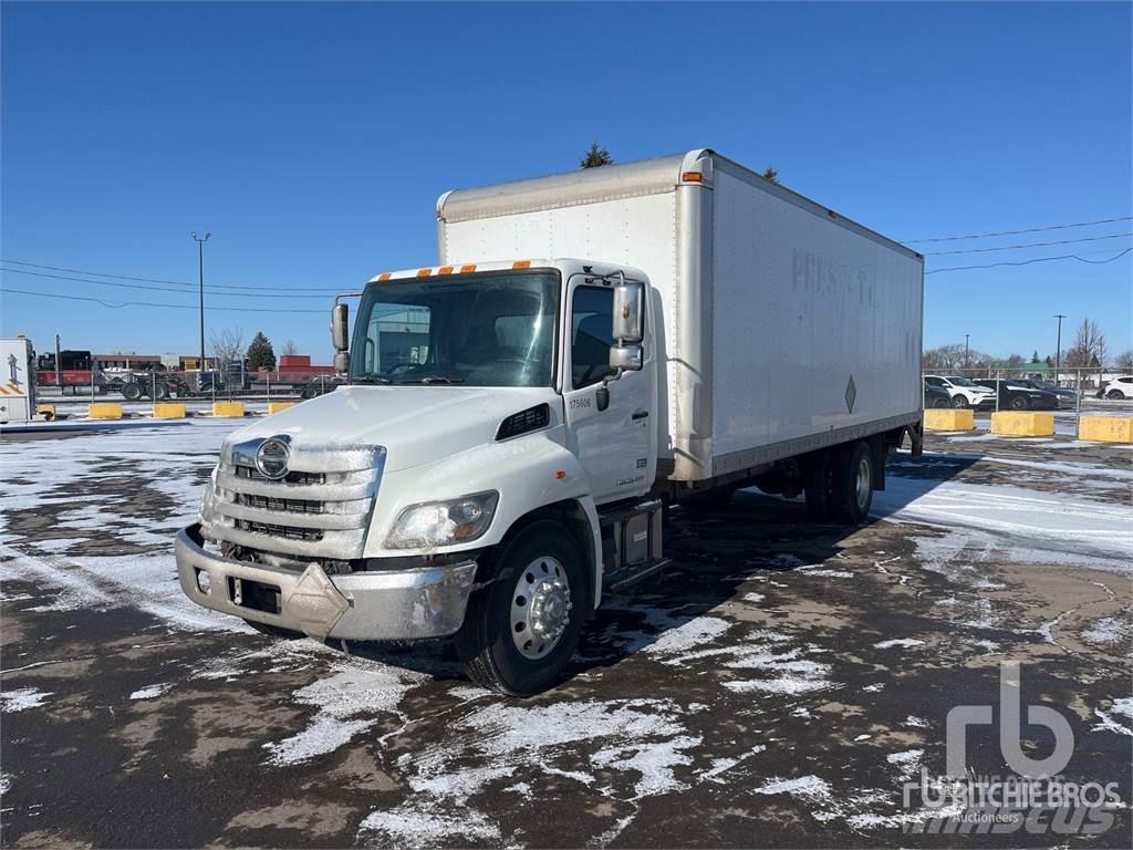 Hino 338 Изотермический фургон