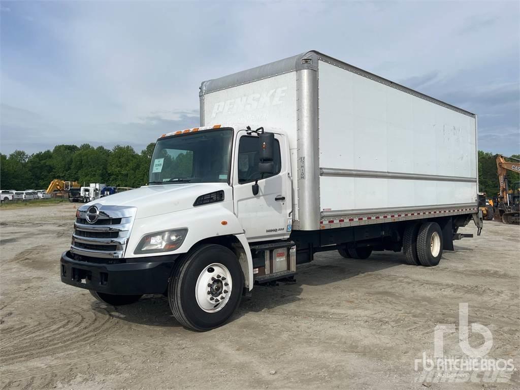 Hino 338 Изотермический фургон