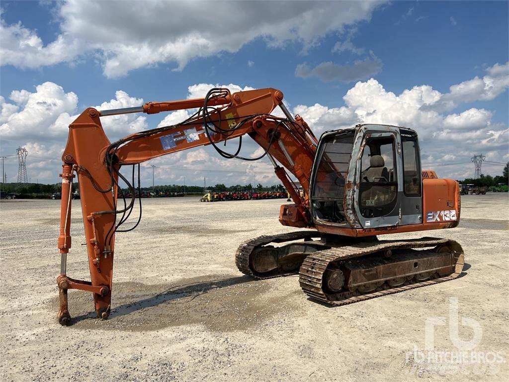 Hitachi EX135 Гусеничные экскаваторы