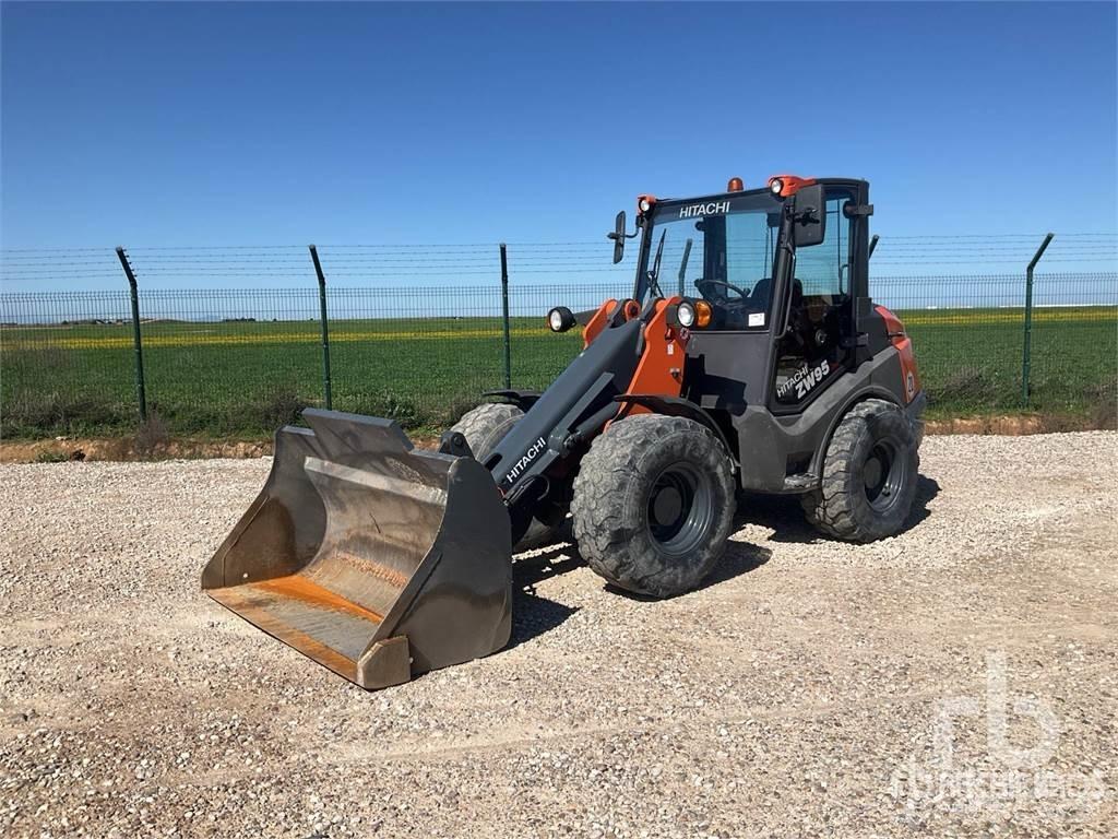 Hitachi ZW95 Фронтальные погрузчики