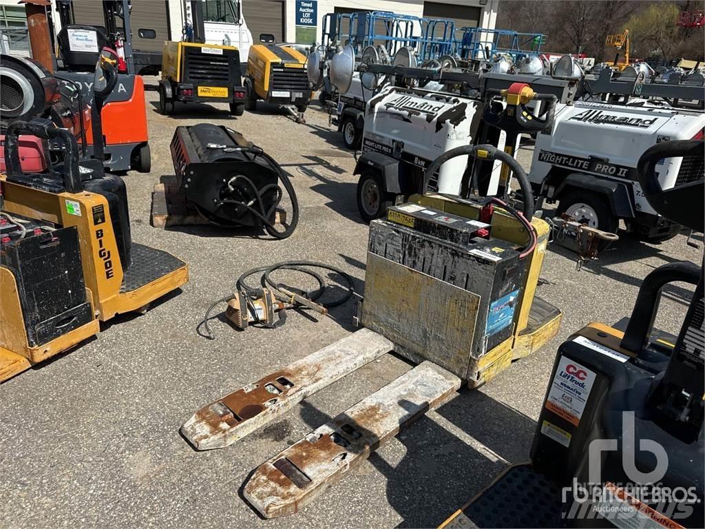 Hyster B60 Стеллажи складские