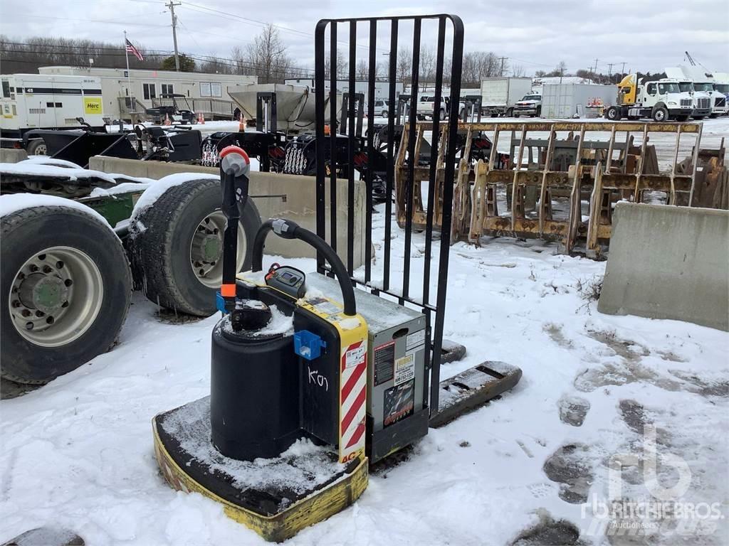 Hyster B60ZAC Стеллажи складские