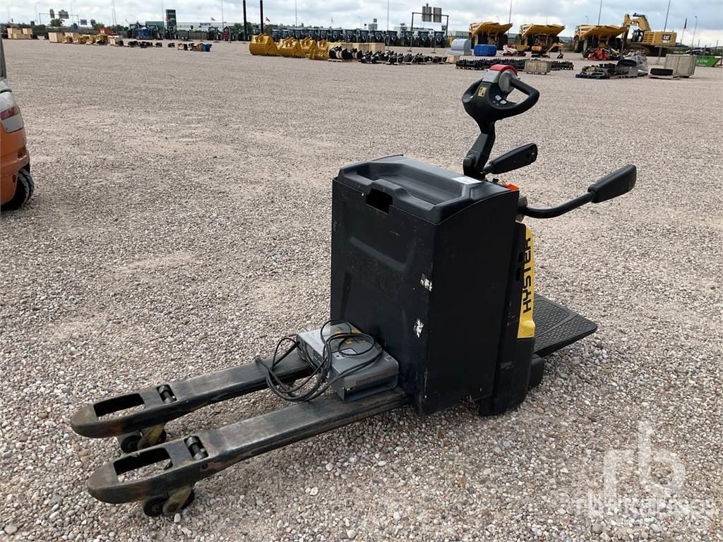 Hyster P2.0S Стеллажи складские