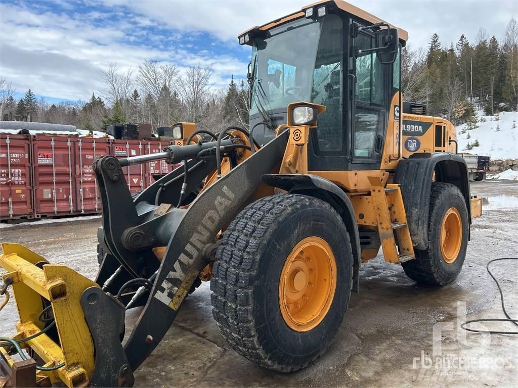 Hyundai HL930A Фронтальные погрузчики