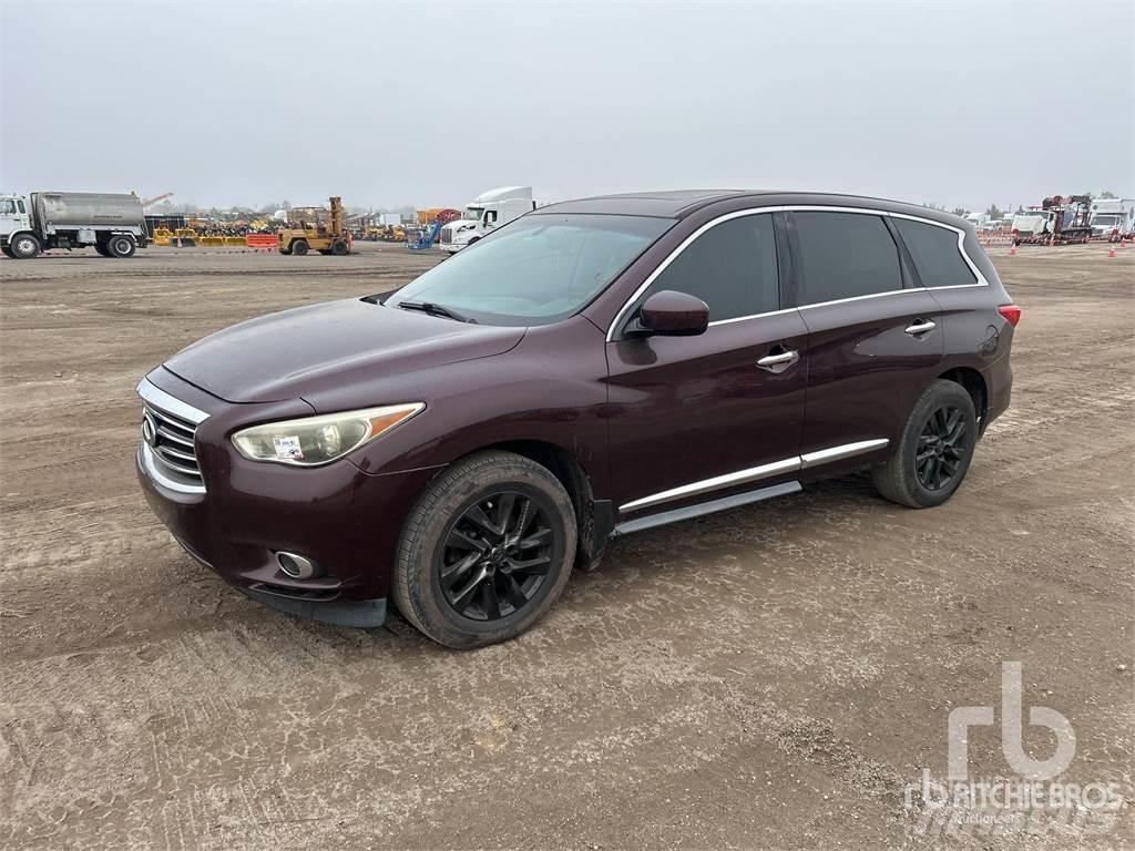 Infiniti JX35 Бортовые фургоны