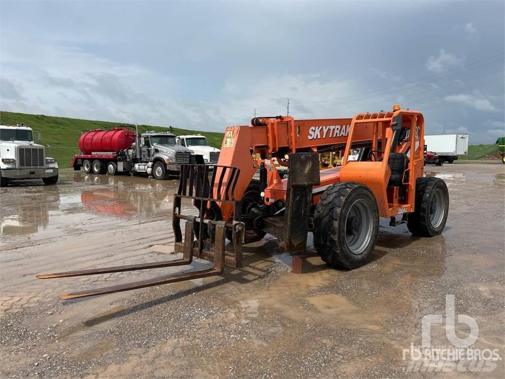 JLG 10042 Телескопические погрузчики