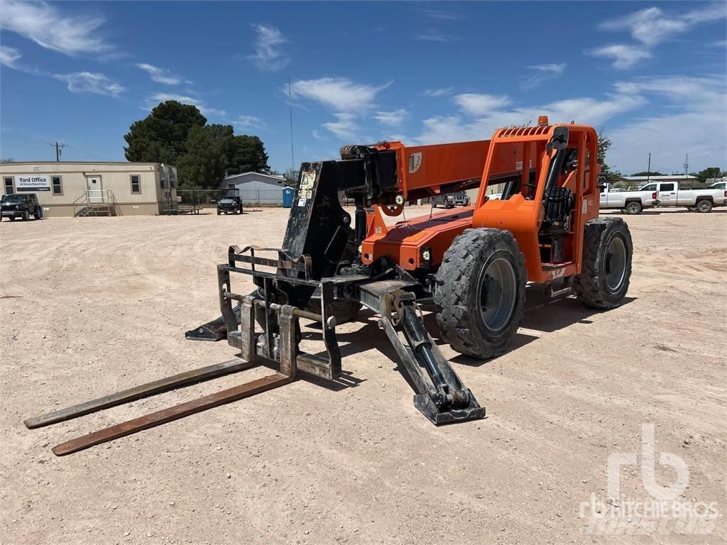JLG 10042 Телескопические погрузчики