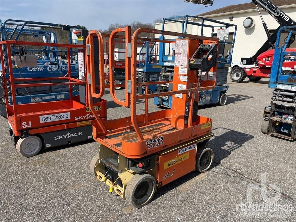 JLG 1230ES Коленчатые подъемники