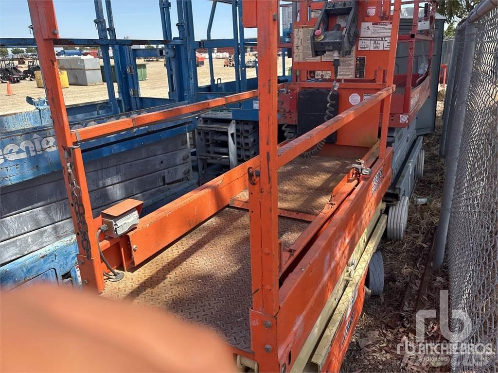 JLG 1930 ES Ножничные подъемники