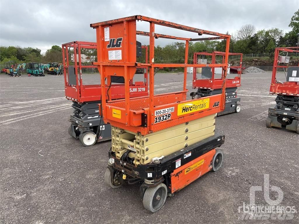 JLG 1932R Ножничные подъемники