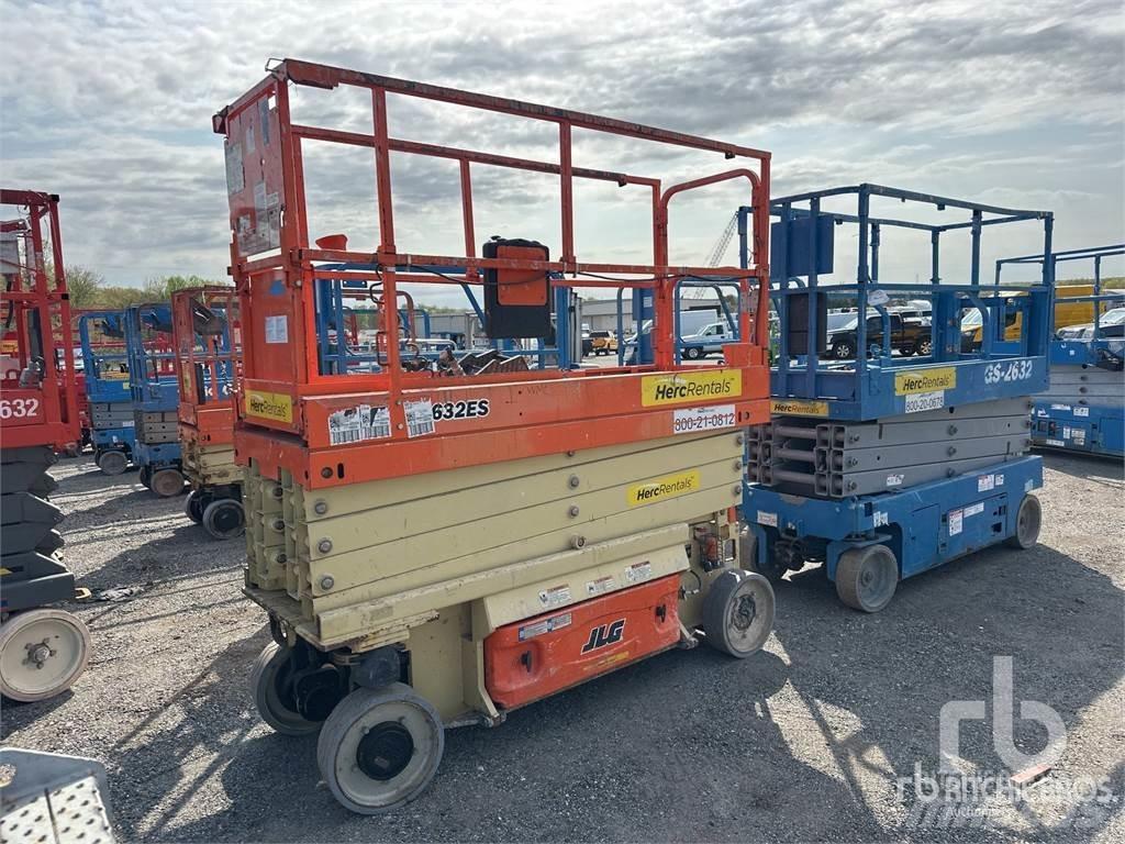 JLG 2632ES Ножничные подъемники