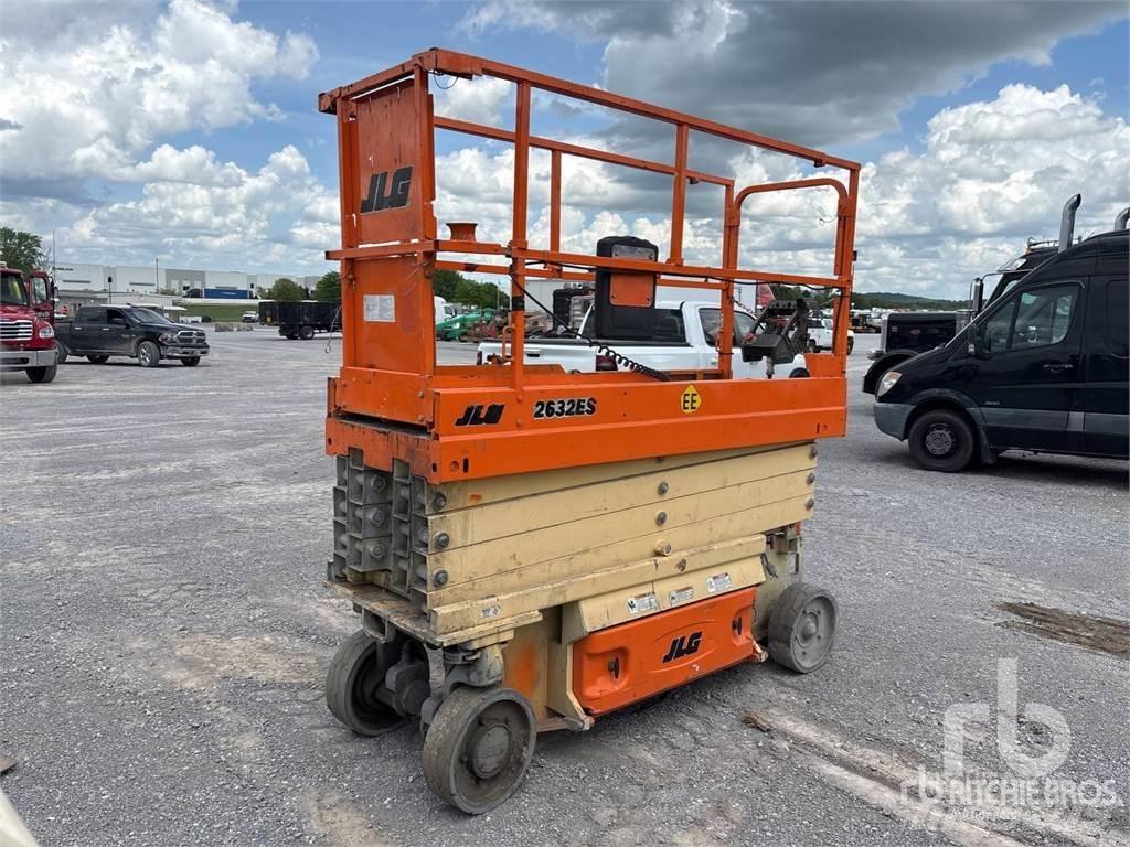 JLG 2632ES Ножничные подъемники