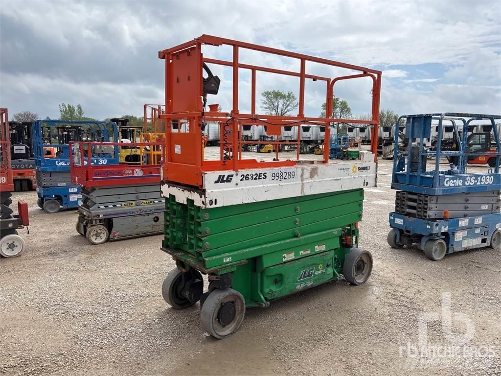 JLG 2632ES Ножничные подъемники