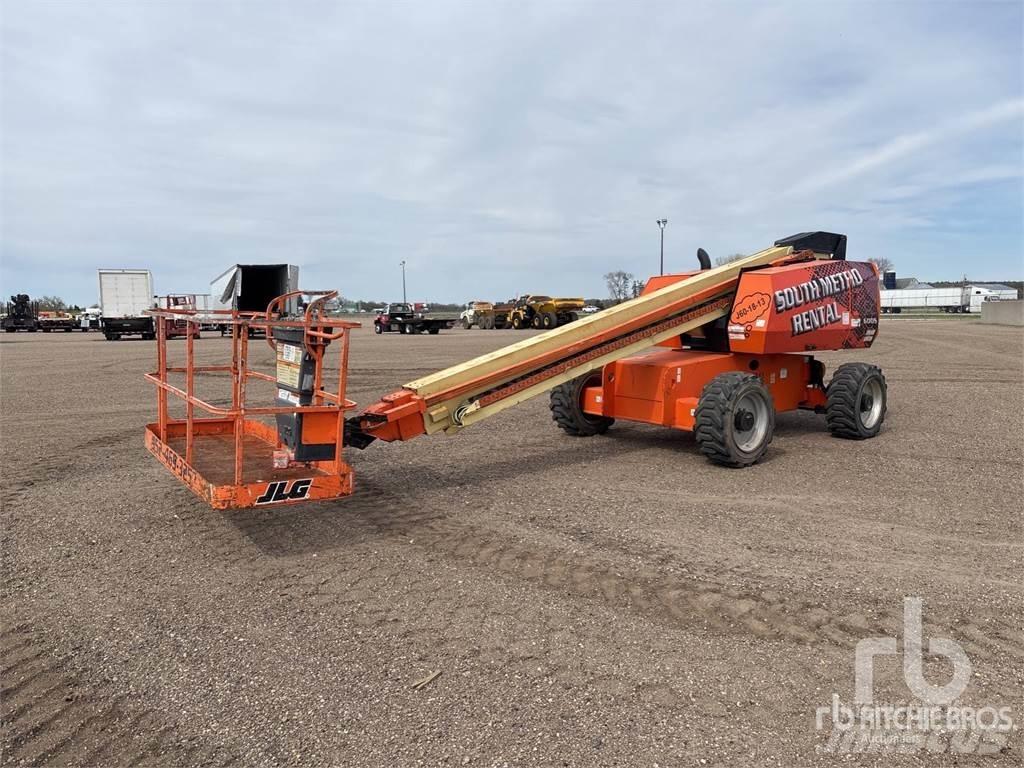 JLG 600S Коленчатые подъемники