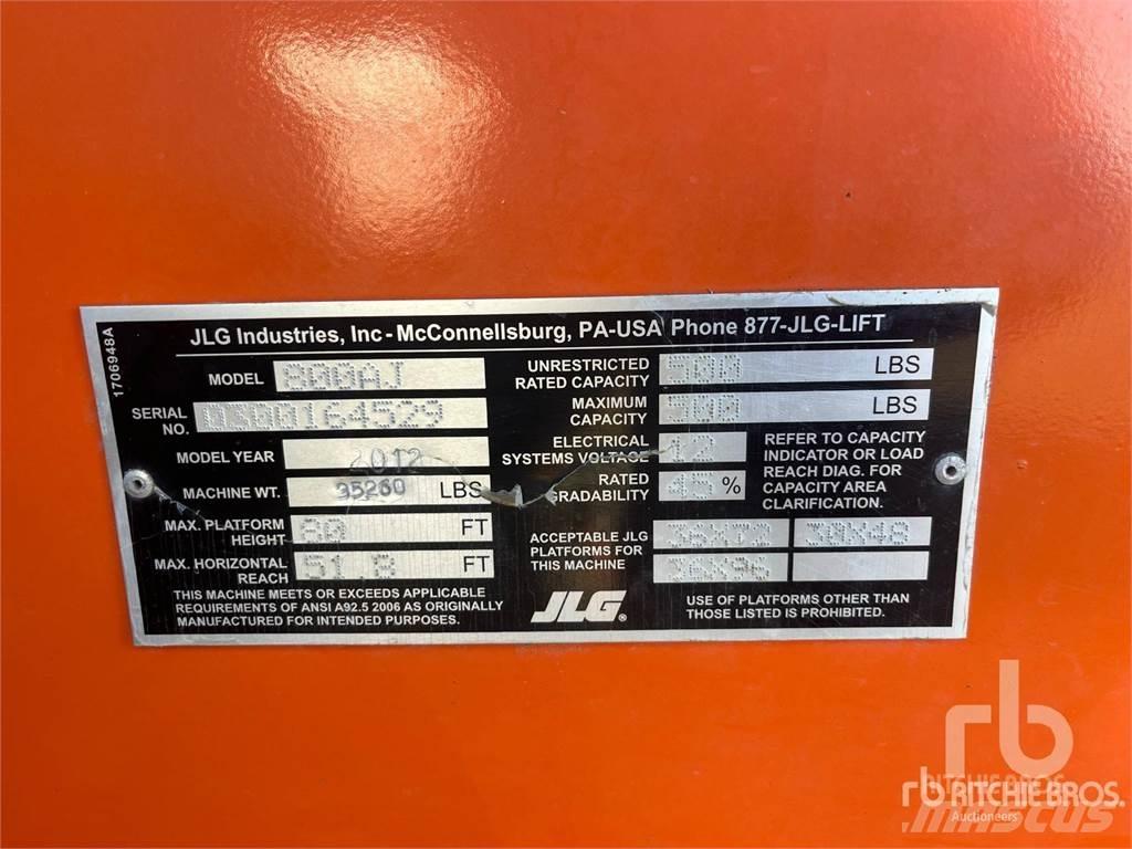 JLG 800AJ Коленчатые подъемники
