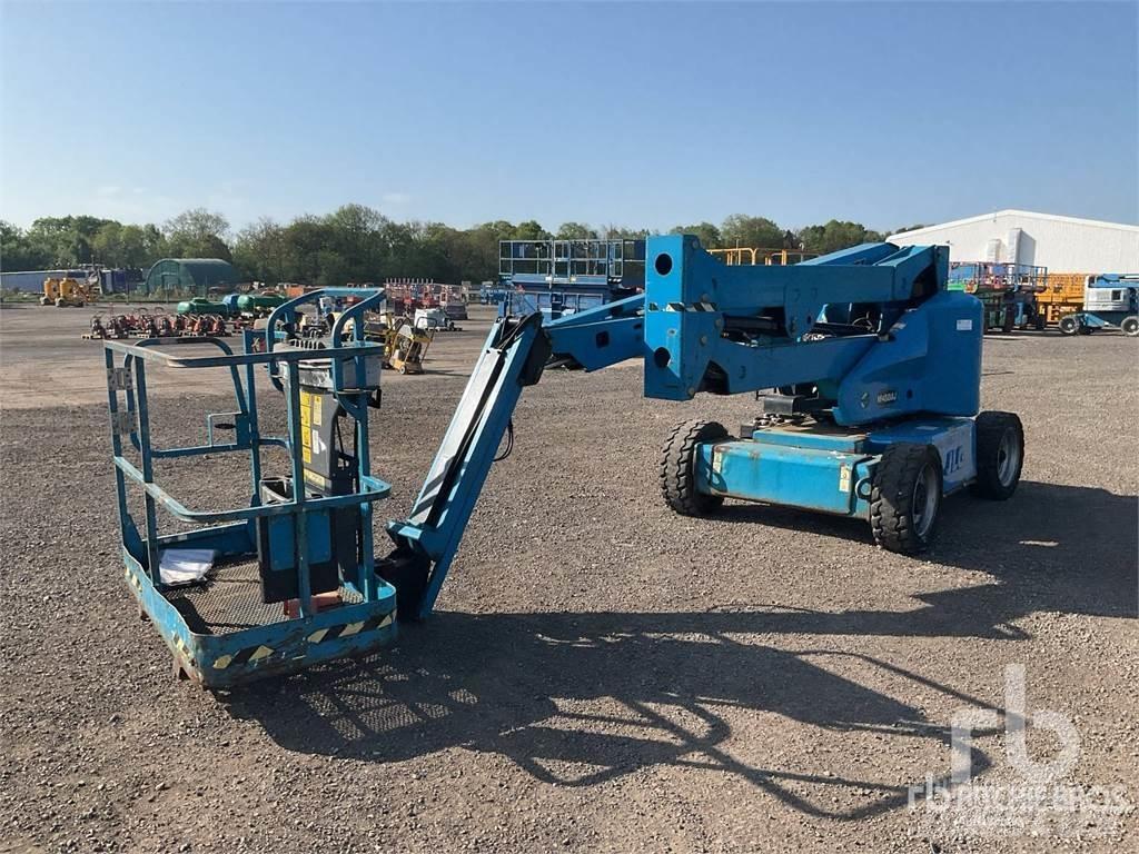JLG M450AJ Коленчатые подъемники