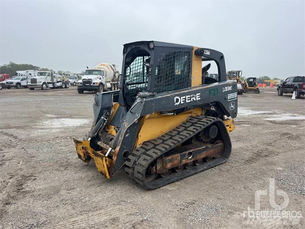 John Deere 333E Мини-погрузчики
