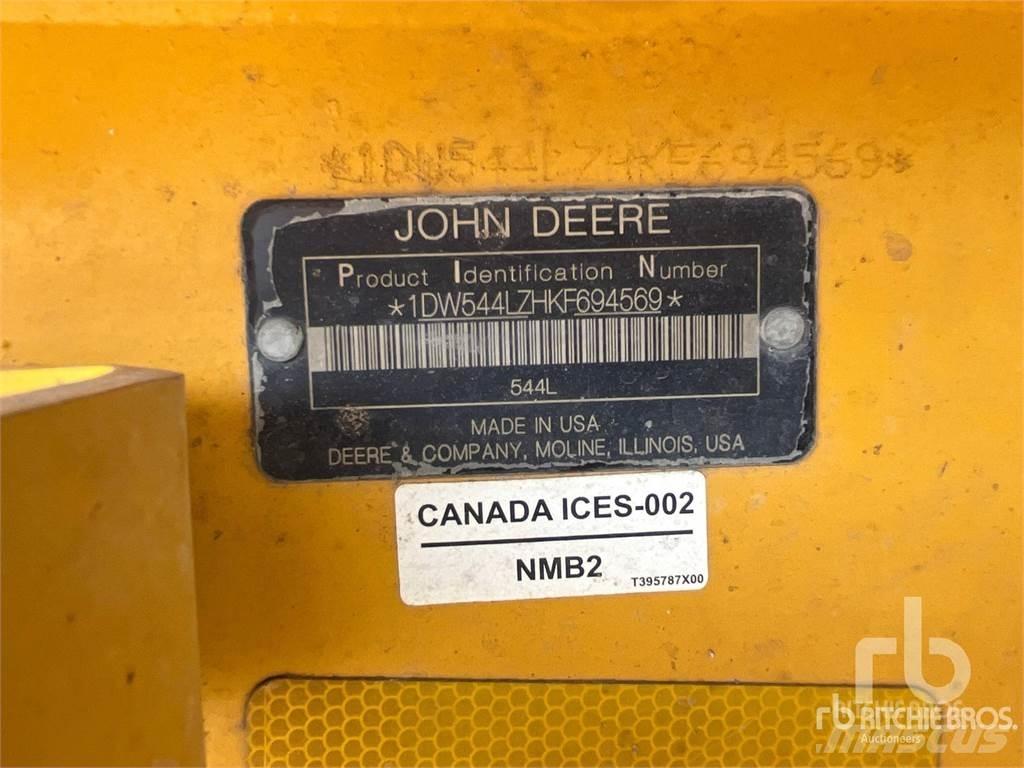 John Deere 544L Фронтальные погрузчики