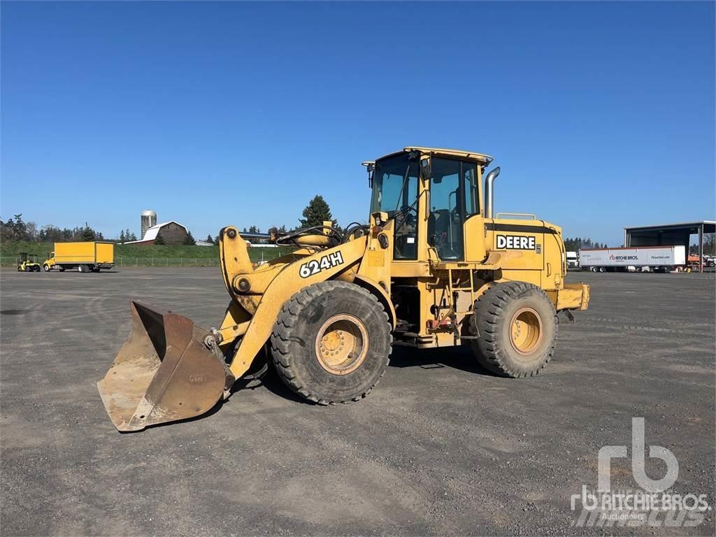 John Deere 624H Фронтальные погрузчики