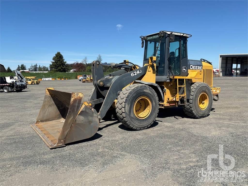 John Deere 624J Фронтальные погрузчики