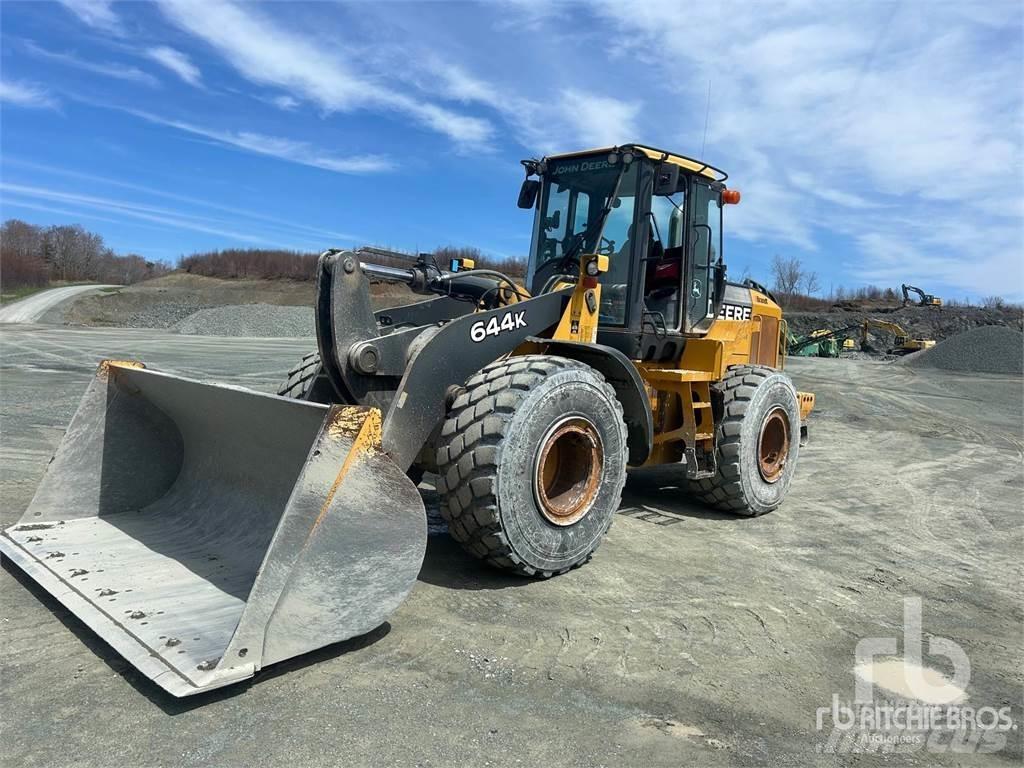 John Deere 644K Фронтальные погрузчики