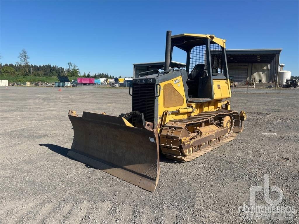 John Deere 650J Гусеничные бульдозеры