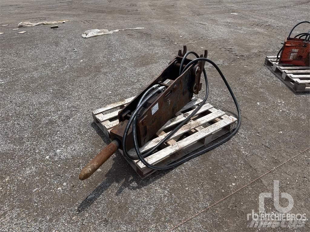 John Deere HH60 Гидромолоты