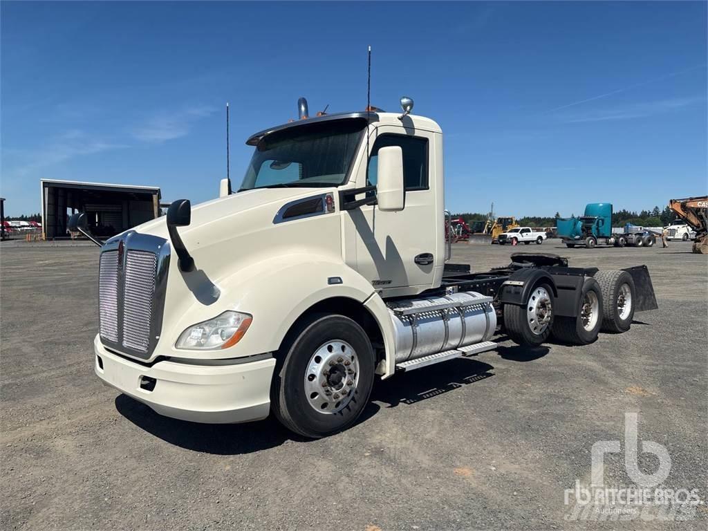Kenworth T-680 Седельные тягачи