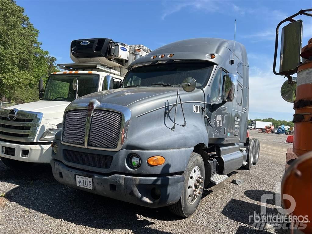 Kenworth T2000 Седельные тягачи