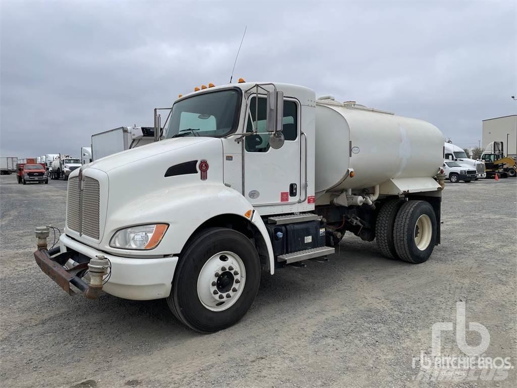 Kenworth T270 Поливочные машины